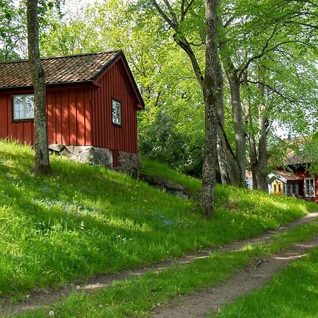 Mangelgardens B&B Soderkoping Exterior photo