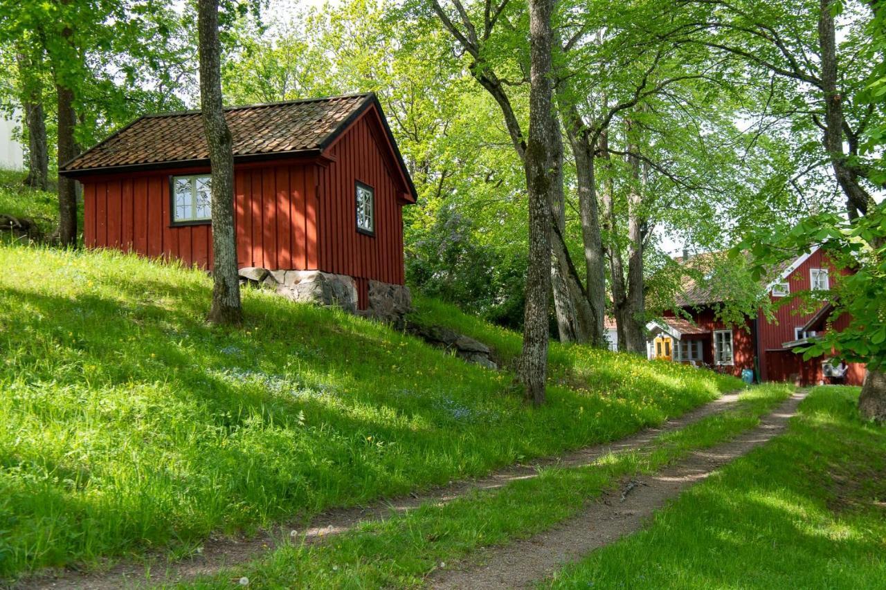 Mangelgardens B&B Soderkoping Exterior photo